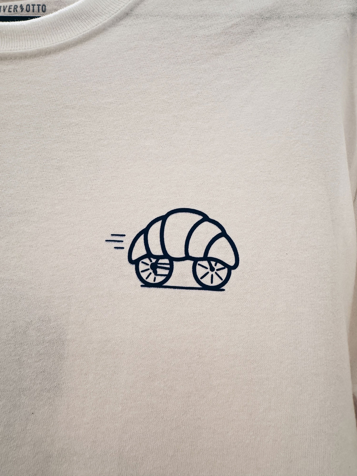 Croissant T-shirt